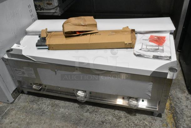 BRAND NEW SCRATCH AND DENT! 2024 ServIt 423EST3WS Stainless Steel Commercial Three Pan Sealed Well Electric Steam Table with Adjustable Undershelf. 120 Volts, 1 Phase. Tested and Working! - Image 2 of 8