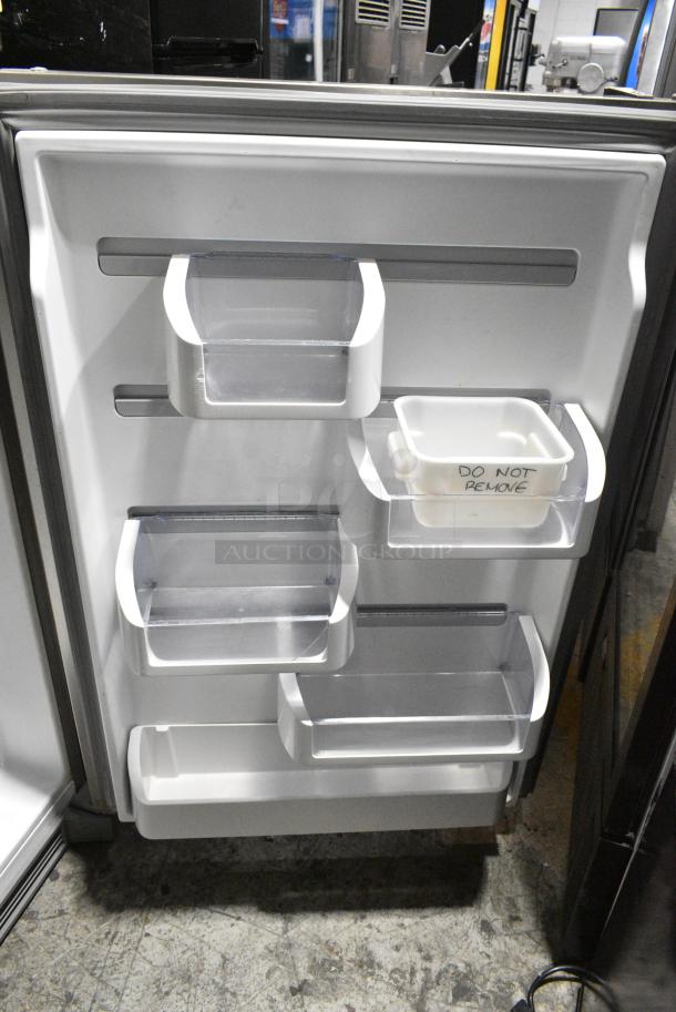 Frigidaire FGTR1845QF0 Stainless Steel Cooler w/ Freezer. 115 Volts, 1 Phase. Tested and Working! - Image 6 of 7