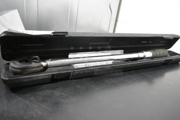 Steelman 1/2" Drive Micro Adjustable Torque Wrench in Hard Case. - Image 1 of 6