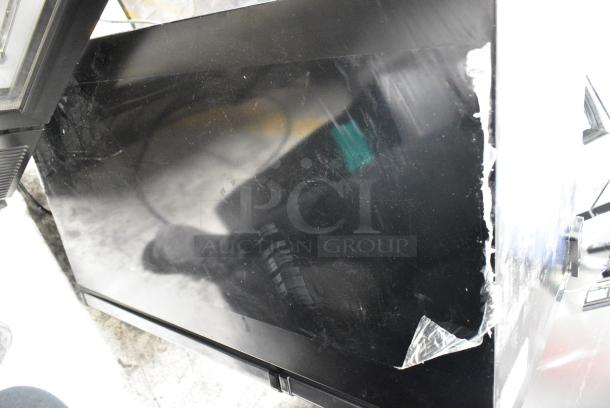 Arctic King FZ35C1M-U Mini Cooler. 115 Volts, 1 Phase. Tested and Working! - Image 9 of 10