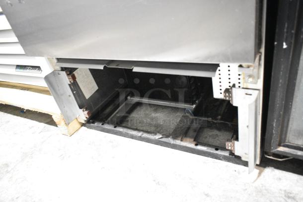 True T-23 Stainless Steel Commercial Single Door Reach In Cooler w/ Poly Coated Racks. 115 Volts, 1 Phase. Tested and Powers On But Does Not Get Cold - Image 2 of 5