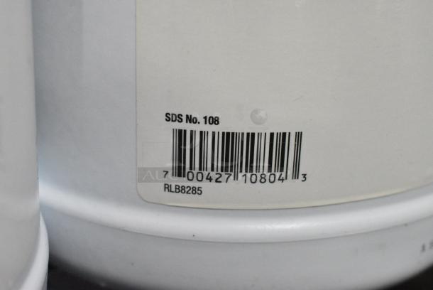 23 BRAND NEW SCRATCH AND DENT! Betco Deep Blue Glass and Surface Cleaner Jugs. 23 Times Your Bid! - Image 3 of 3