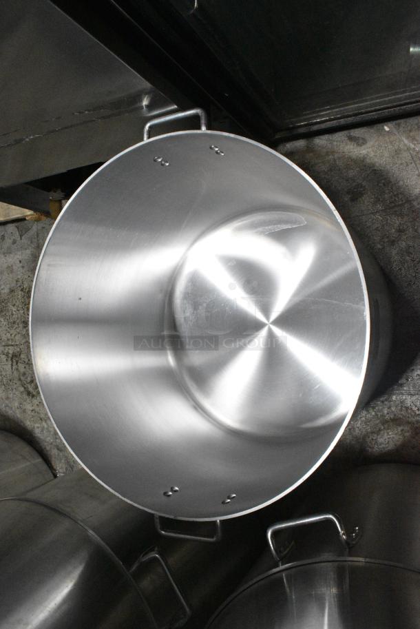 3 BRAND NEW SCRATCH AND DENT! Choice 471SP140QTHD 140 Qt. Heavy Weight Aluminum Stock Pot. 3 Times Your Bid! - Image 2 of 3