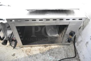 BRAND NEW SCRATCH AND DENT! 2024 Avantco Stainless Steel Commercial 23" Electric Countertop Cheese Melter. 208/240 Volts, 1 Phase.