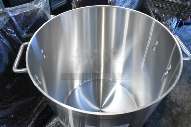 BRAND NEW SCRATCH AND DENT! Choice 471SP60QT 60 Qt. Standard Weight Aluminum Stock Pot - Image 3 of 4
