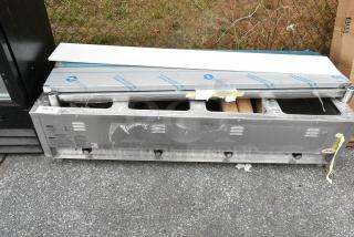 BRAND NEW SCRATCH AND DENT! Eagle SHT4-240 Stainless Steel Commercial Electric Powered 4 Bay Steam Table. 240 Volts, 1 Phase.