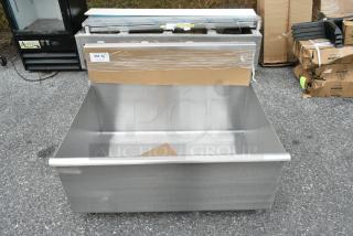 BRAND NEW SCRATCH AND DENT! Stainless Steel Single Bay Sink.