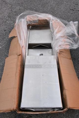 BRAND NEW SCRATCH AND DENT! Lavex 712RCURPT2WR Mounted Paper Towel Dispenser / Waste Receptacle