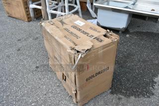 BRAND NEW SCRATCH AND DENT! 600LDR2312 Regency 12" Five-Tiered Stainless Steel Liquor Display Rack - 23" Deep. May Be Missing Pieces.