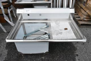 BRAND NEW SCRATCH AND DENT! Steelton 522CS11818R 38 3/4" 18-Gauge Stainless Steel One Compartment Commercial Sink with Right Drainboard - 18" x 18" x 12" Bowl
