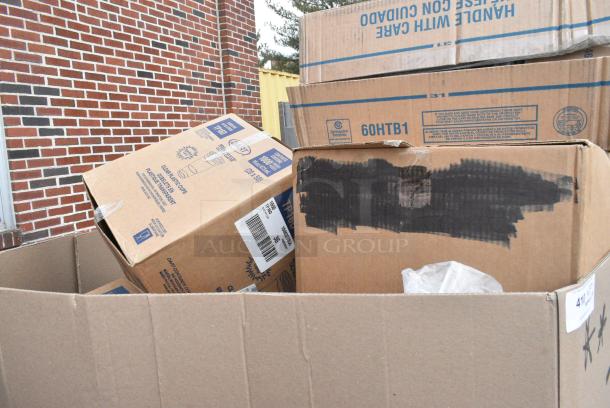 15 BRAND NEW! Boxes Including CTR24BD Dart SafeSeal 24 oz. Plastic Tamper-Resistant, Tamper-Evident Bowl with Dome Lid - 150/Case, 60HTB1 Dart Foam Hinged Lid Containers 3"H x 5.9"D x 6"W. 15 Times Your Bid! - Image 3 of 7