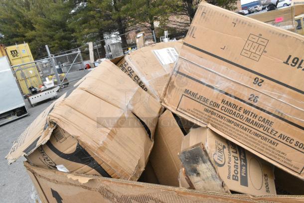 15 BRAND NEW! Boxes Including Y16T Dart Galaxy Tall Plastic Cold Cup, 330B190053W Elite Global Solutions B190053-W Monet 5 1/4" White Raised Rim Melamine Plate - 6/Case, 61252L Choice 7" Round Foil-Laminated Board Lid - 500/Case, 2 Box 500CC12 Choice Clear PET Customizable Plastic Cold Cup - 12 oz. - 1000/Case. 15 Times Your Bid! - Image 7 of 13