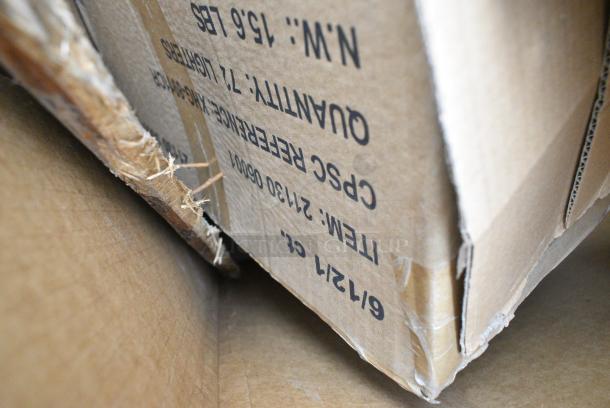 15 BRAND NEW! Boxes Including Y16T Dart Galaxy Tall Plastic Cold Cup, 330B190053W Elite Global Solutions B190053-W Monet 5 1/4" White Raised Rim Melamine Plate - 6/Case, 61252L Choice 7" Round Foil-Laminated Board Lid - 500/Case, 2 Box 500CC12 Choice Clear PET Customizable Plastic Cold Cup - 12 oz. - 1000/Case. 15 Times Your Bid! - Image 9 of 13