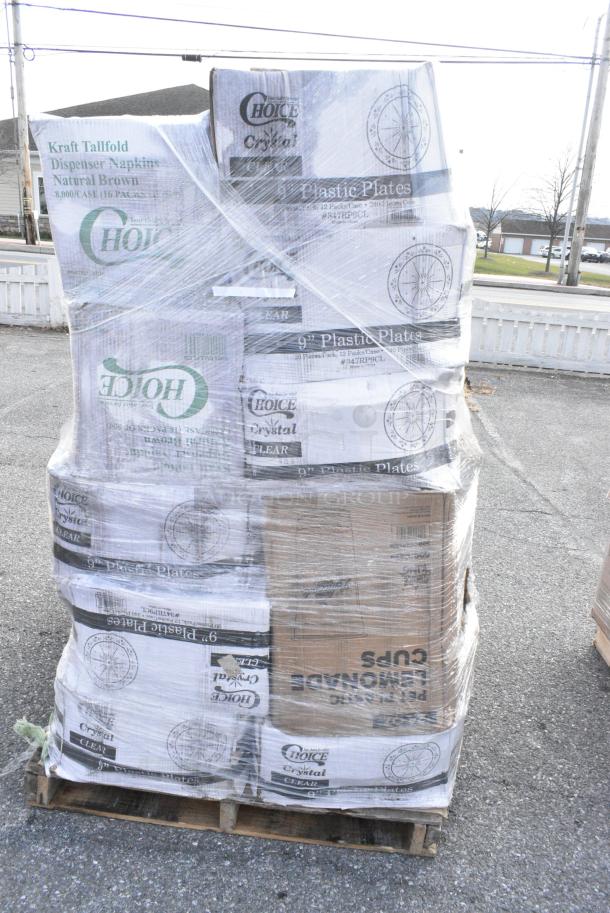 30 BRAND NEW! Boxes Including 500TO883C3 Choice 8" x 8" x 3" Microwaveable 3-Compartment Black / Clear Plastic Hinged Container - 100/Case, 500MFTN Lavex Natural Brown Kraft M-Fold (Multifold) Towel - 4000/Case, 500CC12HD 12 oz. Plastic Cold Cup - 1000/Case, 500CC16 Choice Clear PET Customizable Plastic Cold Cup - 16 oz. - 1000/Case, 4 Box 129MCS28B Choice 28 oz. Black Rectangular Microwavable Heavy Weight Container with Lid 8 3/4" x 6 1/4" x 1 3/4" - 150/Case, 4 Box 347RP9CL Visions 9" Clear Plastic Plate - 240/Case, 500CC24LEM Carnival King 24 oz. PET Lemonade Cup - 600/Case. 30 Times Your Bid! - Image 2 of 16