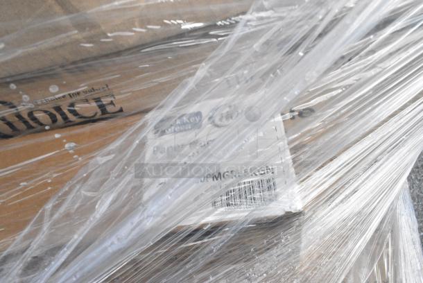 30 BRAND NEW! Boxes Including 500TO883C3 Choice 8" x 8" x 3" Microwaveable 3-Compartment Black / Clear Plastic Hinged Container - 100/Case, 500MFTN Lavex Natural Brown Kraft M-Fold (Multifold) Towel - 4000/Case, 500CC12HD 12 oz. Plastic Cold Cup - 1000/Case, 500CC16 Choice Clear PET Customizable Plastic Cold Cup - 16 oz. - 1000/Case, 4 Box 129MCS28B Choice 28 oz. Black Rectangular Microwavable Heavy Weight Container with Lid 8 3/4" x 6 1/4" x 1 3/4" - 150/Case, 4 Box 347RP9CL Visions 9" Clear Plastic Plate - 240/Case, 500CC24LEM Carnival King 24 oz. PET Lemonade Cup - 600/Case. 30 Times Your Bid! - Image 13 of 16