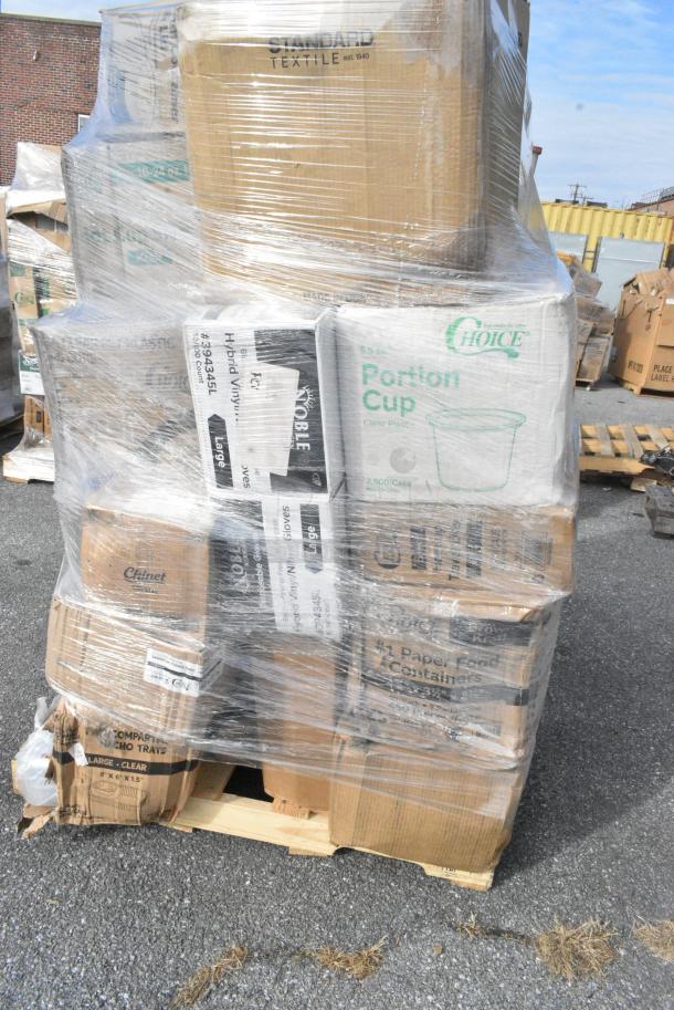 28 BRAND NEW! Boxes Including 3 Box 500CC9 Choice 9 oz. Clear PET Customizable Plastic Squat Cold Cup - 1000/Case, 500COLLARBR EcoChoice Kraft Coffee Cup Sleeve / Jacket / Clutch - 10-24 oz. - 1200/Case, 129MCR32B Choice 32 oz. Black Round Microwavable Heavy Weight Container with Lid 7 1/4" - 150/Case, 128HD8COMBO Choice Heavy Duty 8 oz. Microwavable Translucent Plastic Deli Container and Lid Combo Pack - 240/Case, 795PTOKFT1 Choice Kraft Microwavable Folded Paper #1 Take-Out Container 4 3/8" x 3 1/2" x 2 1/2" - 450/Case, 795PTOKFT3 Choice Kraft Microwavable Folded Paper #3 Take-Out Container 7 3/4" x 5 1/2" x 2 1/2" - 200/Case. 28 Times Your Bid! - Image 3 of 15