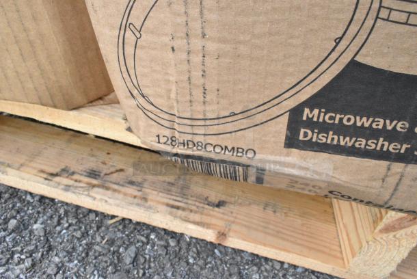 28 BRAND NEW! Boxes Including 3 Box 500CC9 Choice 9 oz. Clear PET Customizable Plastic Squat Cold Cup - 1000/Case, 500COLLARBR EcoChoice Kraft Coffee Cup Sleeve / Jacket / Clutch - 10-24 oz. - 1200/Case, 129MCR32B Choice 32 oz. Black Round Microwavable Heavy Weight Container with Lid 7 1/4" - 150/Case, 128HD8COMBO Choice Heavy Duty 8 oz. Microwavable Translucent Plastic Deli Container and Lid Combo Pack - 240/Case, 795PTOKFT1 Choice Kraft Microwavable Folded Paper #1 Take-Out Container 4 3/8" x 3 1/2" x 2 1/2" - 450/Case, 795PTOKFT3 Choice Kraft Microwavable Folded Paper #3 Take-Out Container 7 3/4" x 5 1/2" x 2 1/2" - 200/Case. 28 Times Your Bid! - Image 15 of 15