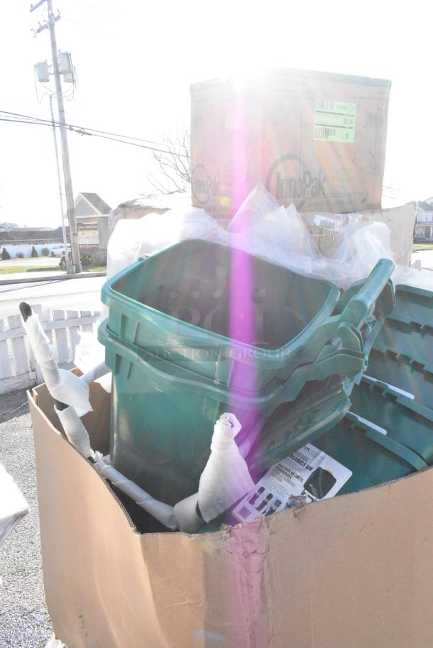 18 BRAND NEW! Boxes Including Green Poly Bins, 500CC12 Choice Clear PET Customizable Plastic Cold Cup - 12 oz. - 1000/Case, 500CC16 Choice Clear PET Customizable Plastic Cold Cup - 16 oz. - 1000/Case, 500CC20 Choice Clear PET Customizable Plastic Cold Cup - 20 oz. - 600/Case. 18 Times Your Bid! - Image 5 of 16