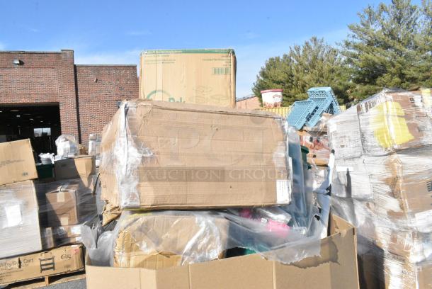 18 BRAND NEW! Boxes Including Green Poly Bins, 500CC12 Choice Clear PET Customizable Plastic Cold Cup - 12 oz. - 1000/Case, 500CC16 Choice Clear PET Customizable Plastic Cold Cup - 16 oz. - 1000/Case, 500CC20 Choice Clear PET Customizable Plastic Cold Cup - 20 oz. - 600/Case. 18 Times Your Bid! - Image 6 of 16