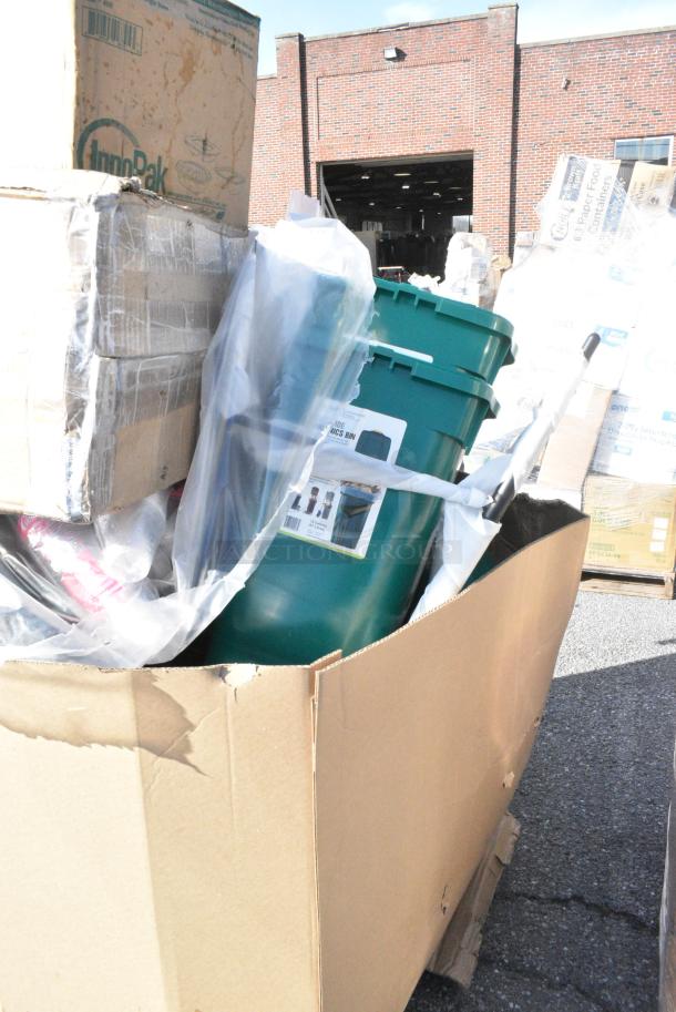 18 BRAND NEW! Boxes Including Green Poly Bins, 500CC12 Choice Clear PET Customizable Plastic Cold Cup - 12 oz. - 1000/Case, 500CC16 Choice Clear PET Customizable Plastic Cold Cup - 16 oz. - 1000/Case, 500CC20 Choice Clear PET Customizable Plastic Cold Cup - 20 oz. - 600/Case. 18 Times Your Bid! - Image 7 of 16