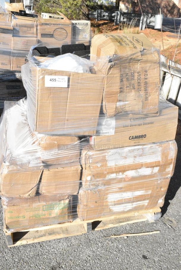 20 BRAND NEW! Boxes Including 4 Box 128HD16COMBO Choice Heavy Duty 16 oz. Microwavable Translucent Plastic Deli Container and Lid Combo Pack - 240/Case, 844LB310REDBEV Lavex 3' x 10' Heavy-Duty Red Rubber Grease-Resistant Anti-Fatigue Floor Mat with Beveled Edge - 1/2" Thick. 20 Times Your Bid! - Image 1 of 11