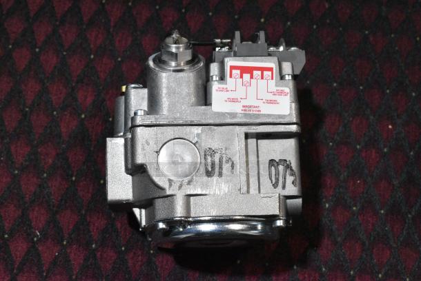 3 Various Items Including Hobart 00-918320-00001 Interlock Reed Switch, Robertshaw 7000BMVR Motor, SL310005733 Tap Set. 3 Times Your Bid! - Image 4 of 8