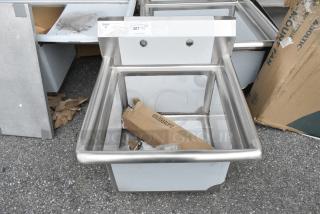 BRAND NEW SCRATCH AND DENT! Steelton 522CS11818N Stainless Steel Single Bay Sink.