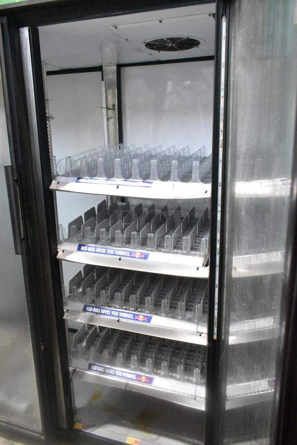 True GDM-52TM-RL-LD Metal Commercial 2 Door Reach In Pass Through Cooler Merchandiser w/ Poly Coated Racks. 115 Volts, 1 Phase. Tested and Working! - Image 3 of 5