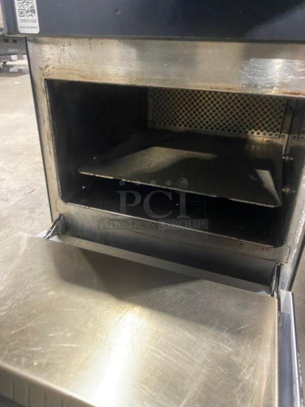 MerryChef! 2021! Commercial Electric Powered Countertop Rapid Cook Turbo Oven! Model: Eikon E2S SN: 21072-3090154! 208/240V 1 Phase! - Image 6 of 7