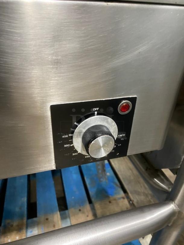 BEAUTIFUL! Market Forge Commercial Stainless Steel Natural Gas Powered Tilted Braising Pan/Ultra Tilt Skillet! Model: 1100-2 SN: 121838! 115V 1 Phase! On Legs! Working When Removed! - Image 7 of 10