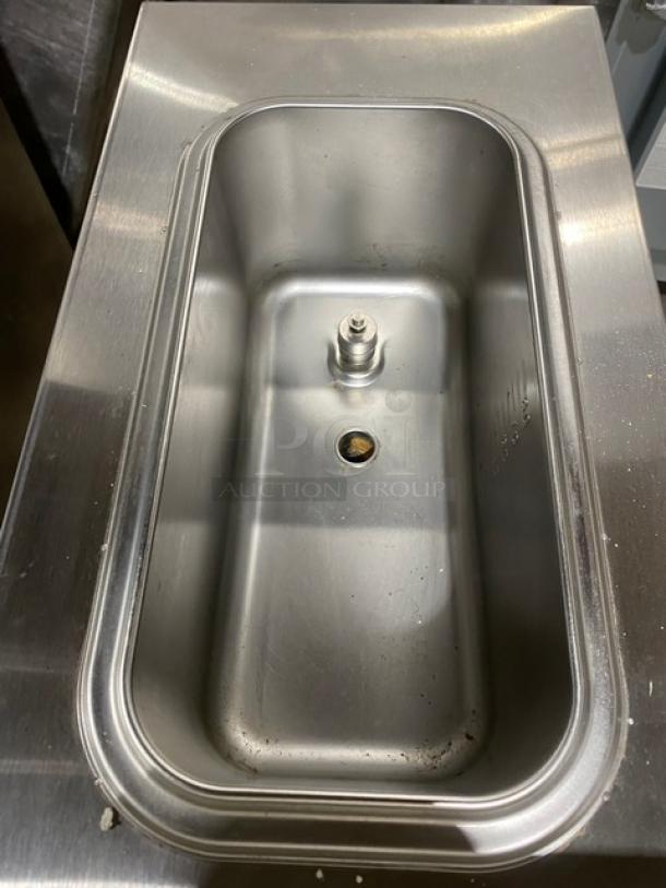 Vevor Commercial Stainless Steel Countertop Single Bowl Slushie/Frozen Drink Machine! With LED Display Light! Model: XRJF-11 SN: 230511 6974 4 0039! 120V! On Legs! - Image 7 of 8