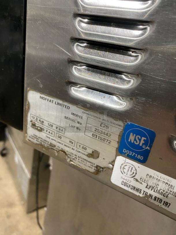 Moffat Commercial Electric Powered Countertop TurboFan Convection Oven! With Oven Wire Rack! Model: E25 SN: 253442! 120V! - Image 5 of 8