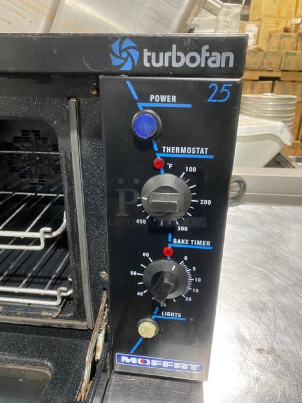 Moffat Commercial Electric Powered Countertop TurboFan Convection Oven! With Oven Wire Rack! Model: E25 SN: 253442! 120V! - Image 7 of 8