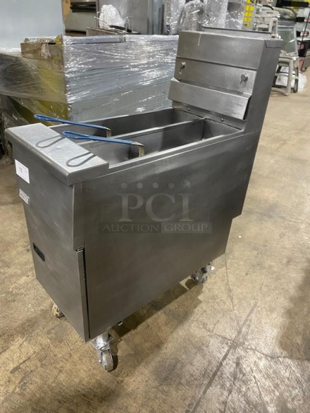 Pitco Commercial Stainless Steel Natual Gas Powered Floor Style Split Tank Deep Fat Fryer! With Frying Baskets! On Casters! - Image 2 of 9