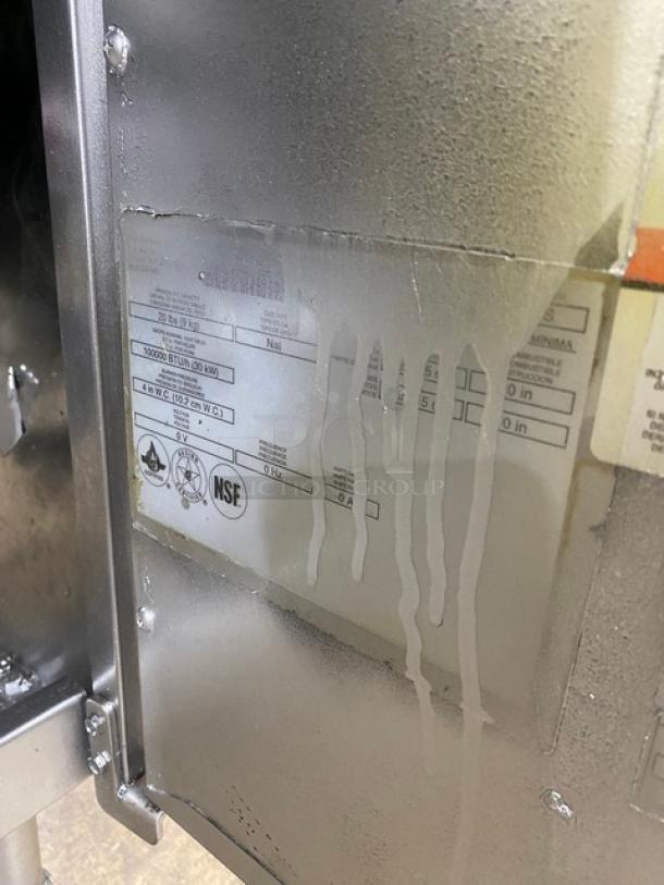 Pitco Commercial Stainless Steel Natual Gas Powered Floor Style Split Tank Deep Fat Fryer! With Frying Baskets! On Casters! - Image 8 of 9