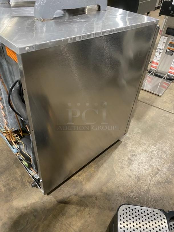Delfield Commercial Stainless Steel Single Door Undercounter Refrigerator! With Poly Coated Wire Rack! Model: 406CA-DHL-DD1 SN: 1205152000789! 115V 1 Phase! - Image 4 of 7