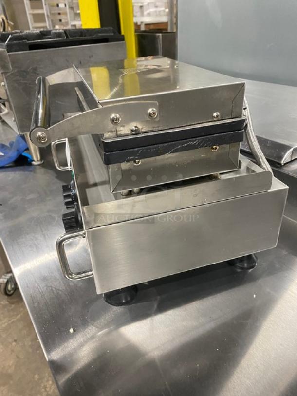 ALDKitchen Commercial Stainless Steel Countertop Stick Waffle Maker! Model: AP-503 SN: 23180035! 110V! On Legs! - Image 3 of 8