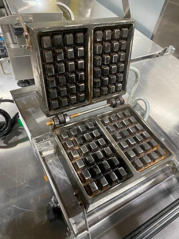 Carnival King Commercial Stainless Steel Countertop Single Brussels Style Belgian Waffle Maker! Model: 382WBS180 SN: CK-231174R-684! 120V! On Legs! - Image 7 of 8