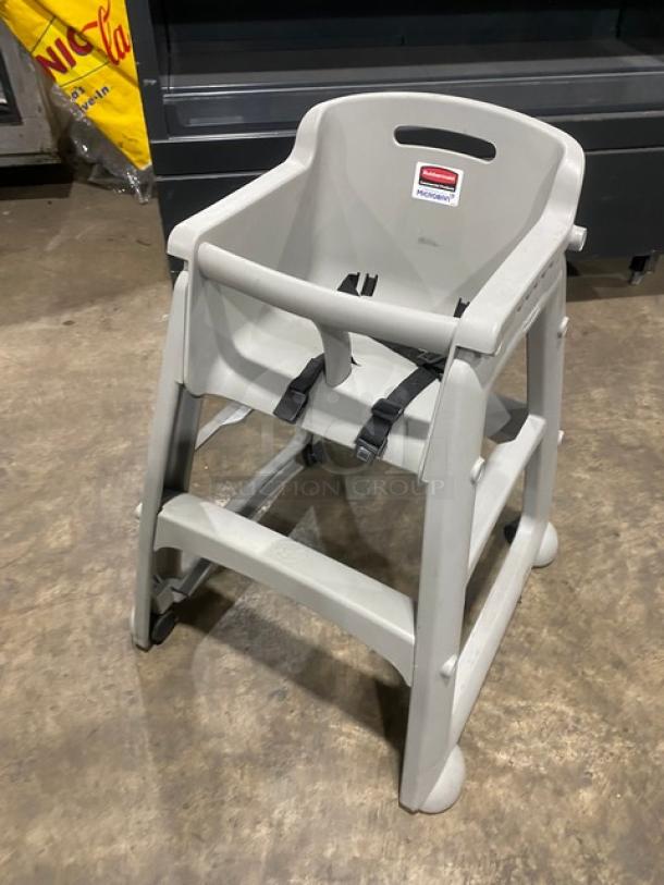 Rubbermaid Commercial Stackable Floor Style Highchairs! 2X Your Bid! - Image 8 of 8