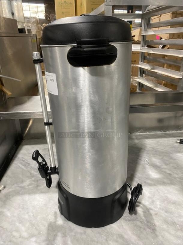 Proctor Silex Commercial Stainless Steel Coffee Urn/Percolator! - Image 2 of 6
