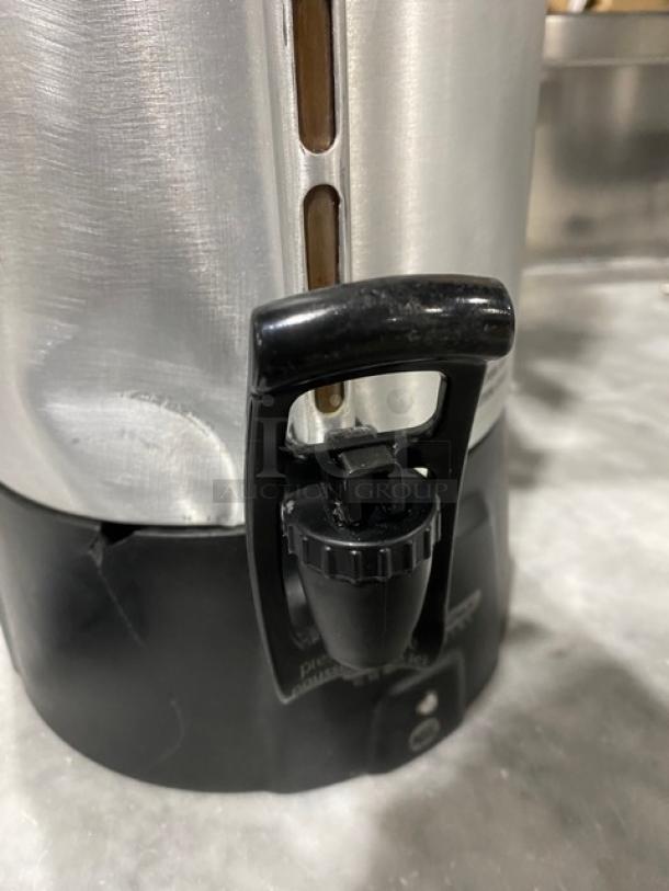 Proctor Silex Commercial Stainless Steel Coffee Urn/Percolator! - Image 3 of 6