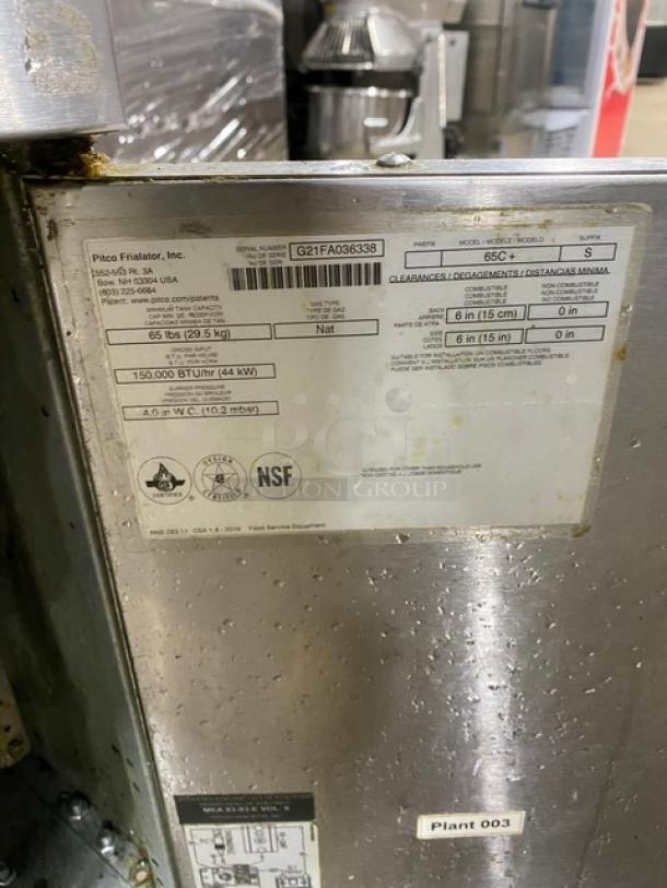 Pitco! Late Model 2021! Commercial Stainless Steel Natural Gas Powered Deep Fat Fryer! With Back Splash! With Frying Basket! Model: 65C+ SN: G21FA036338! On Casters! Working When Removed! - Image 8 of 9