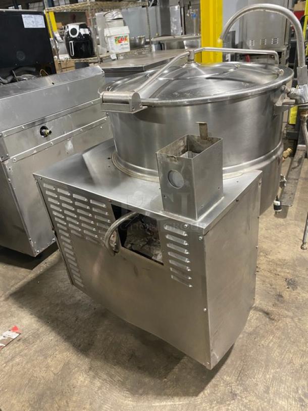 Cleveland Range Commercial Stainless Steel Natural Gas Powered Self Contained Stationary Steam Kettle! With Faucet & Spout! On Legs! Working When Removed! - Image 5 of 9