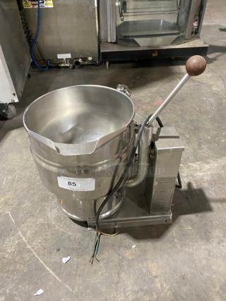 Groen Commercial Stainless Steel Electric Powered Countertop Tilting Steam Kettle!