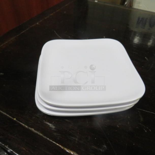 5 Inch GET White Melamine Plate. #CS-6115. 3XBID - Image 1 of 1