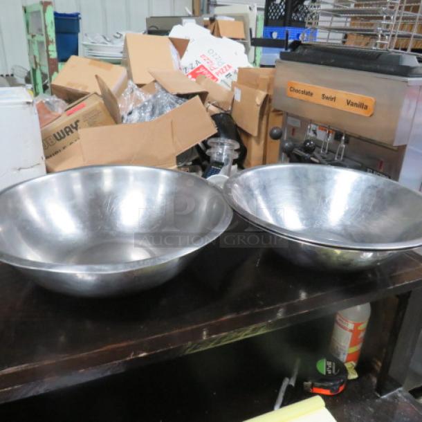 16 Inch Stainless Steel Mixing Bowl. 3XBID - Image 1 of 1