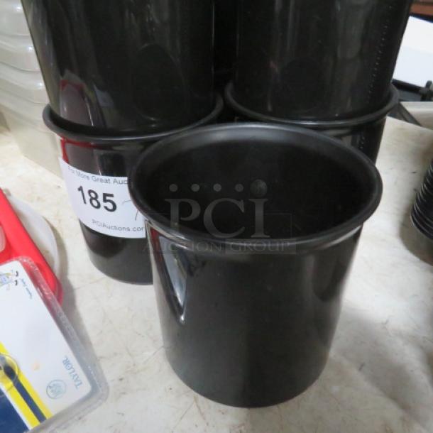 Black Poly Crock. 7XBID - Image 1 of 1