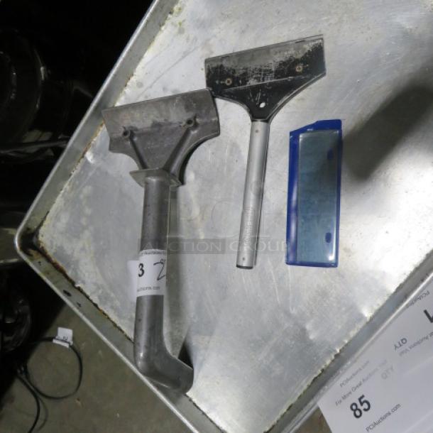 Assorted Griddle Scaper. 2XBID - Image 1 of 1