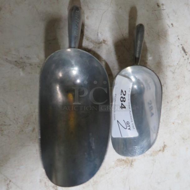 Assorted Size Scoop. 2XBID - Image 1 of 1
