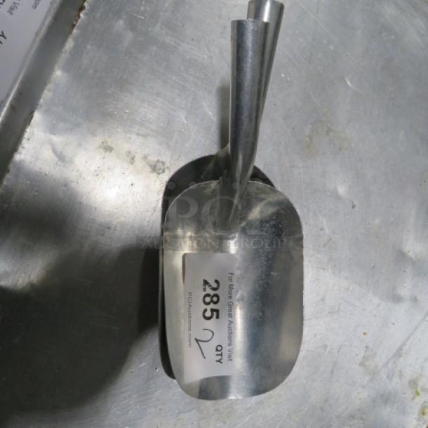 Assorted Size Scoop. 2XBID - Image 1 of 1